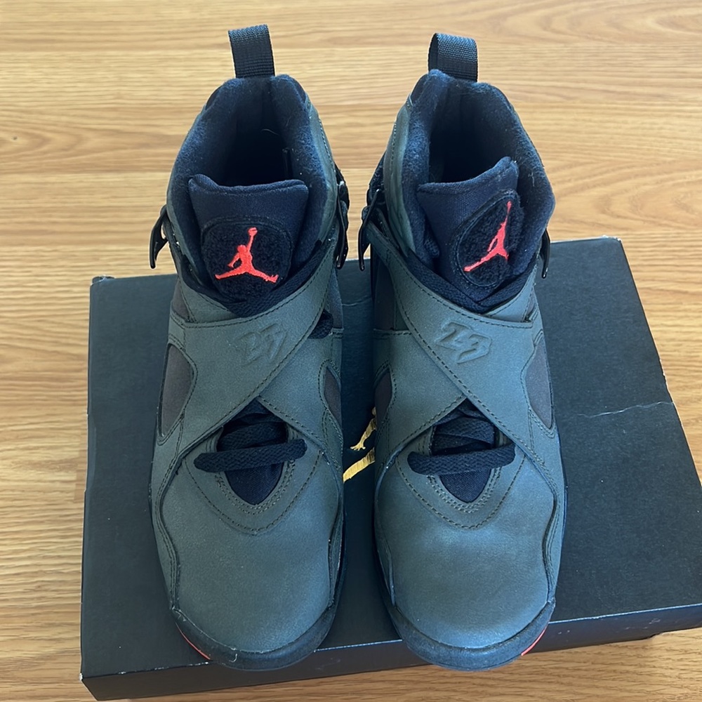 Air Jordan 8 Retro Sequoia